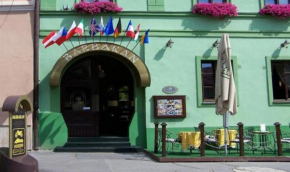 Гостиница Hotel Barbakan  Левоча